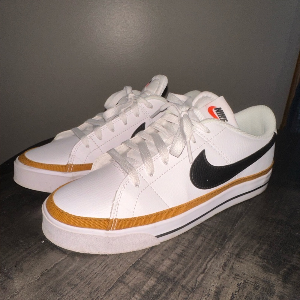 Nike Women’s Court Legacy Next Nature